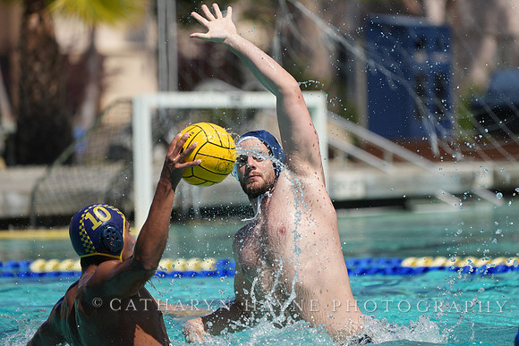 Damian Tavera (10), Victor Cabanas (14)