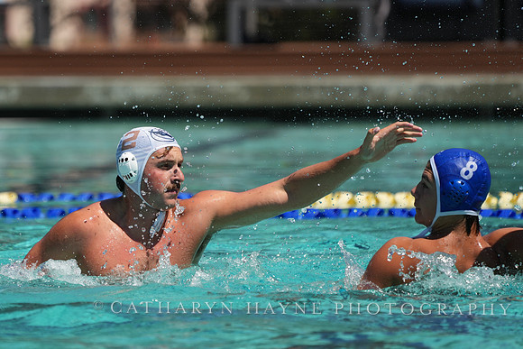 Calder Hilde-Jones (2), Maximo Diaz (8)