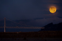 Moonset Alameda