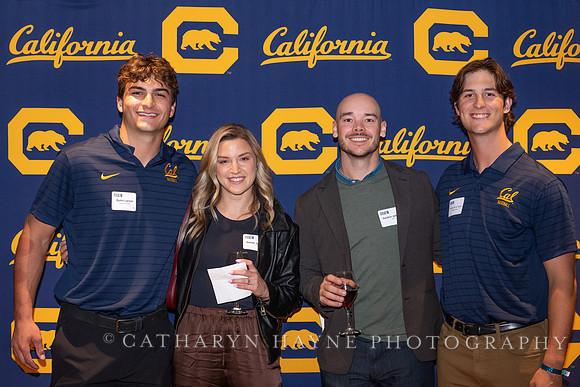 Baseball: California Golden Bears : For the Love of the Game