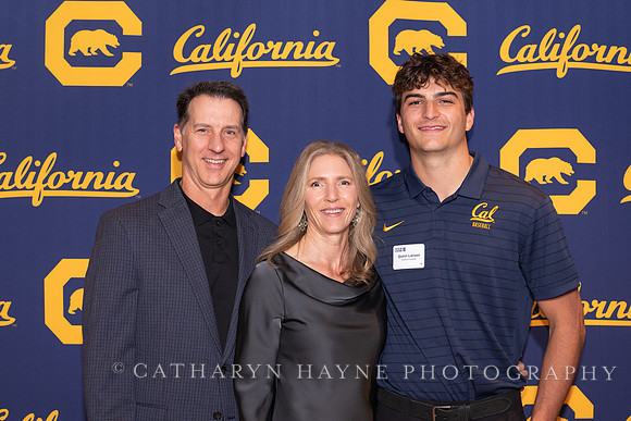 Baseball: California Golden Bears : For the Love of the Game