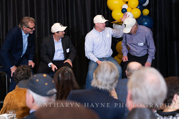 Baseball: California Golden Bears : For the Love of the Game