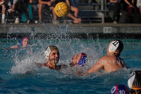 YWP: Kap 7: 19U SanFrancisco Water Polo Club vs South Bay United