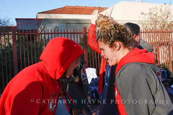 WWP: Marist College Red Foxes vs Santa Clara Broncos