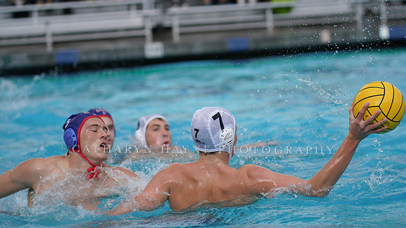 YWP: Kap 7: 19U San Francisco Water Polo Club vs 680